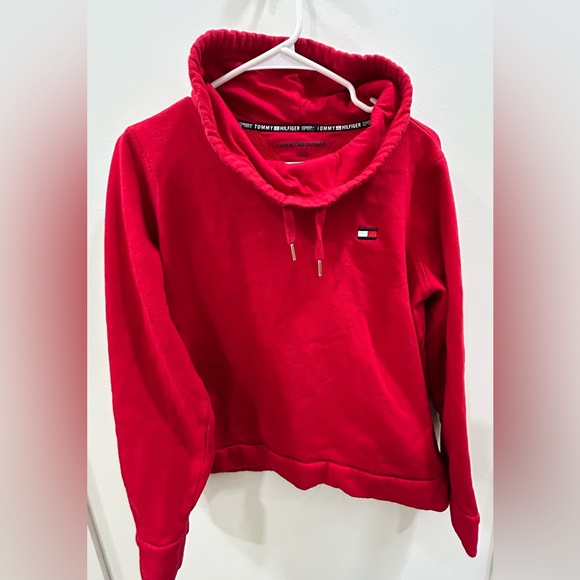 Tommy Hilfiger Tops - Tommy Hilfiger Sport Red Cropped Hoodie Women’s Medium Cowl Neck Logo